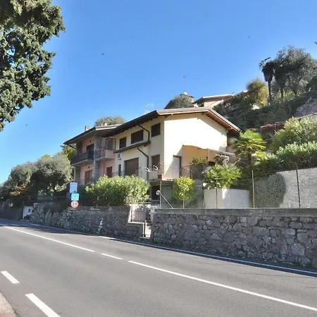 Fiocco With Lake View Terrace Assenza di Brenzone